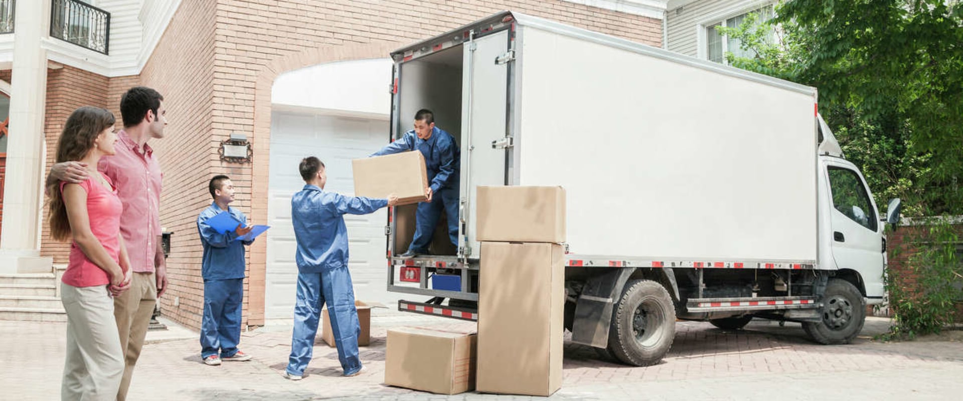 Finding Movers with Good Reviews